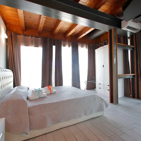 ゲストハウス Sul Garda *