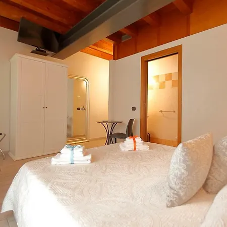 Sul Garda Guest house *